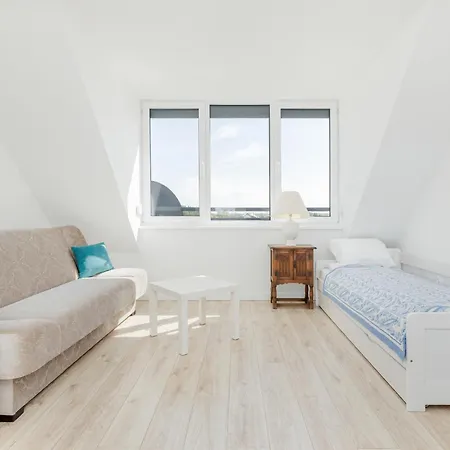 Trzypoziomowy Apartament W Rewalu Z Parkingiem I Tarasem By Renters Rewal