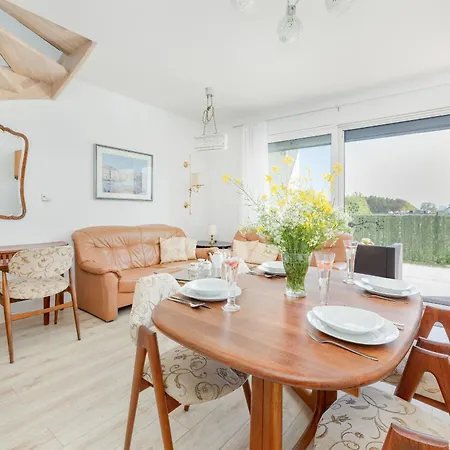 Trzypoziomowy Apartament W Rewalu Z Parkingiem I Tarasem By Renters *
