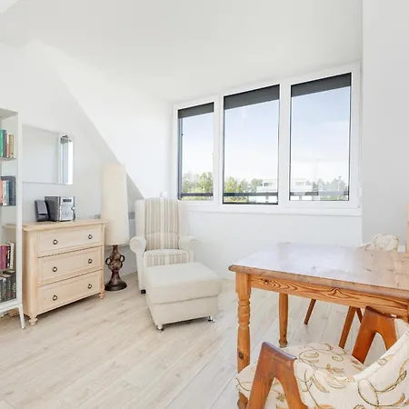 Apartment Trzypoziomowy Apartament W Rewalu Z Parkingiem I Tarasem By Renters *