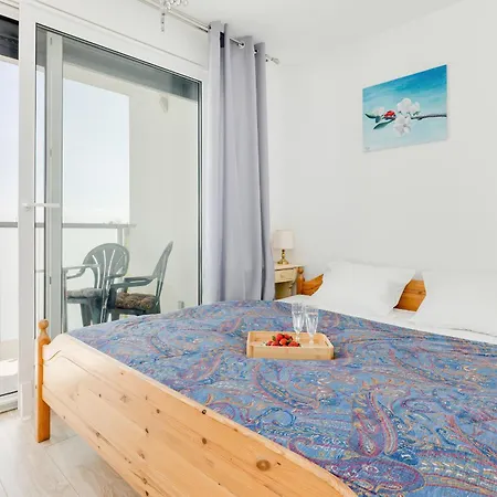 Trzypoziomowy Apartament W Rewalu Z Parkingiem I Tarasem By Renters *